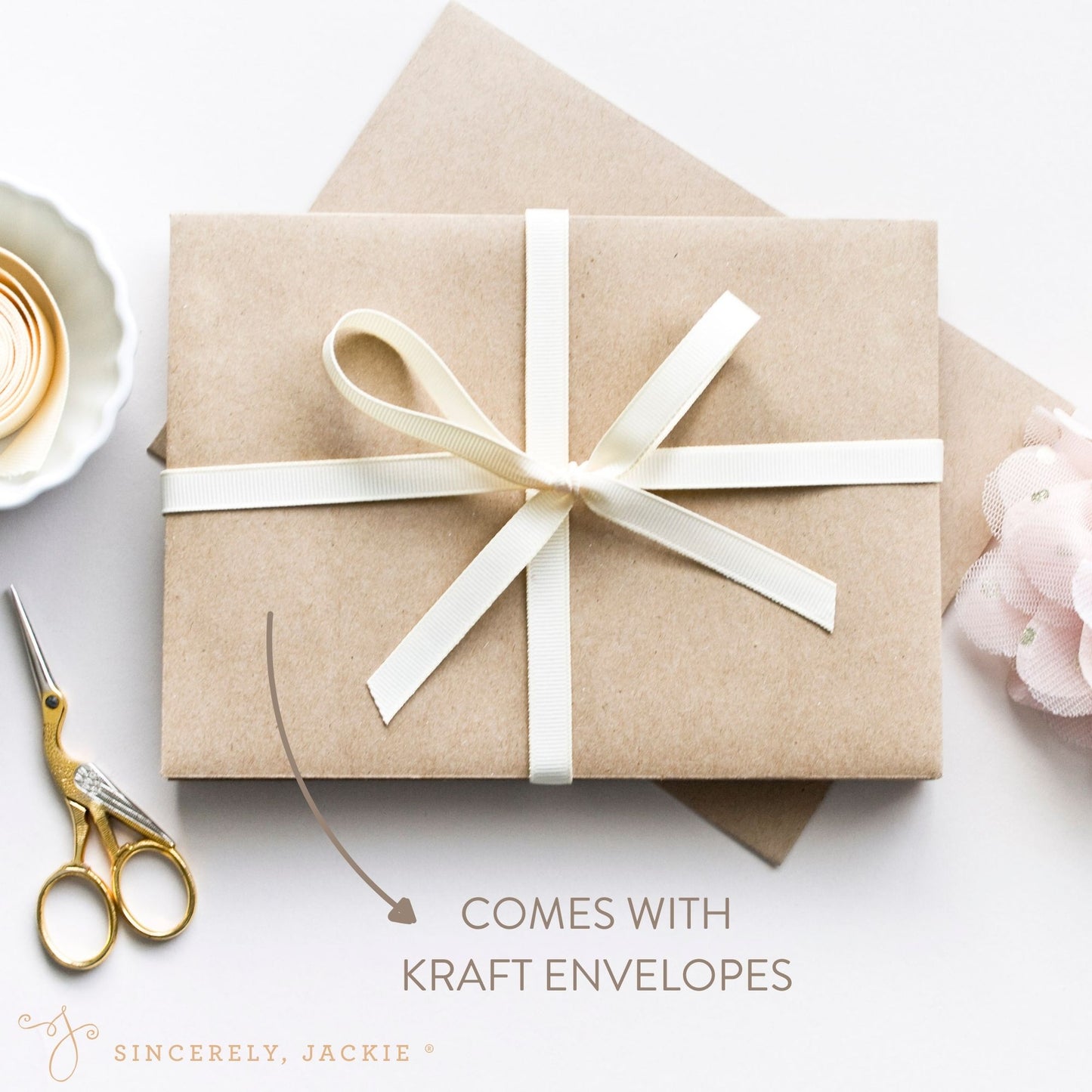 Apple and Books Note Card Set